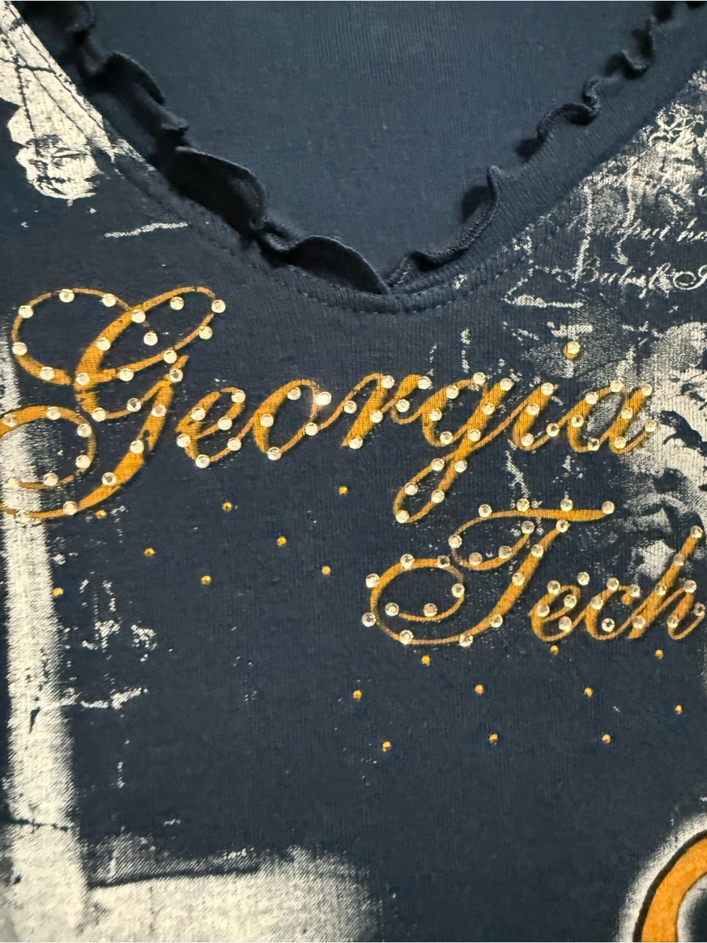 “P. Michael” Georgia Tech Graphic Top S/M - Picture 6 of 12